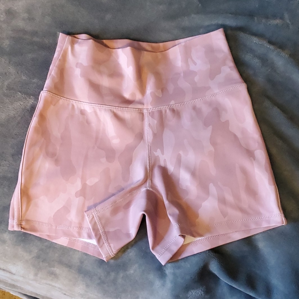 Buffbunny shorts
